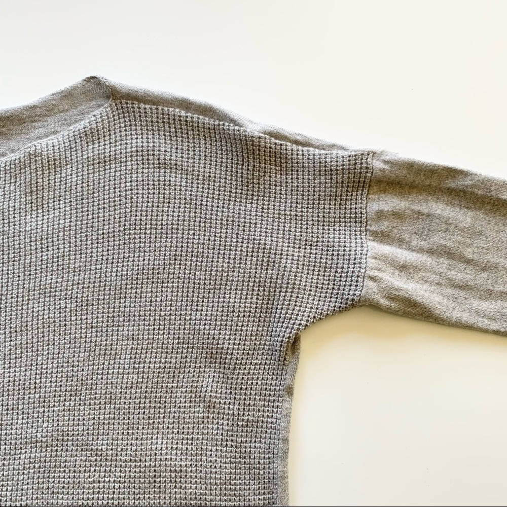 🌸Theory🌸 Women’s Cashmere Cardigan Sweater Sz Small Gray - Picture 3 of 10